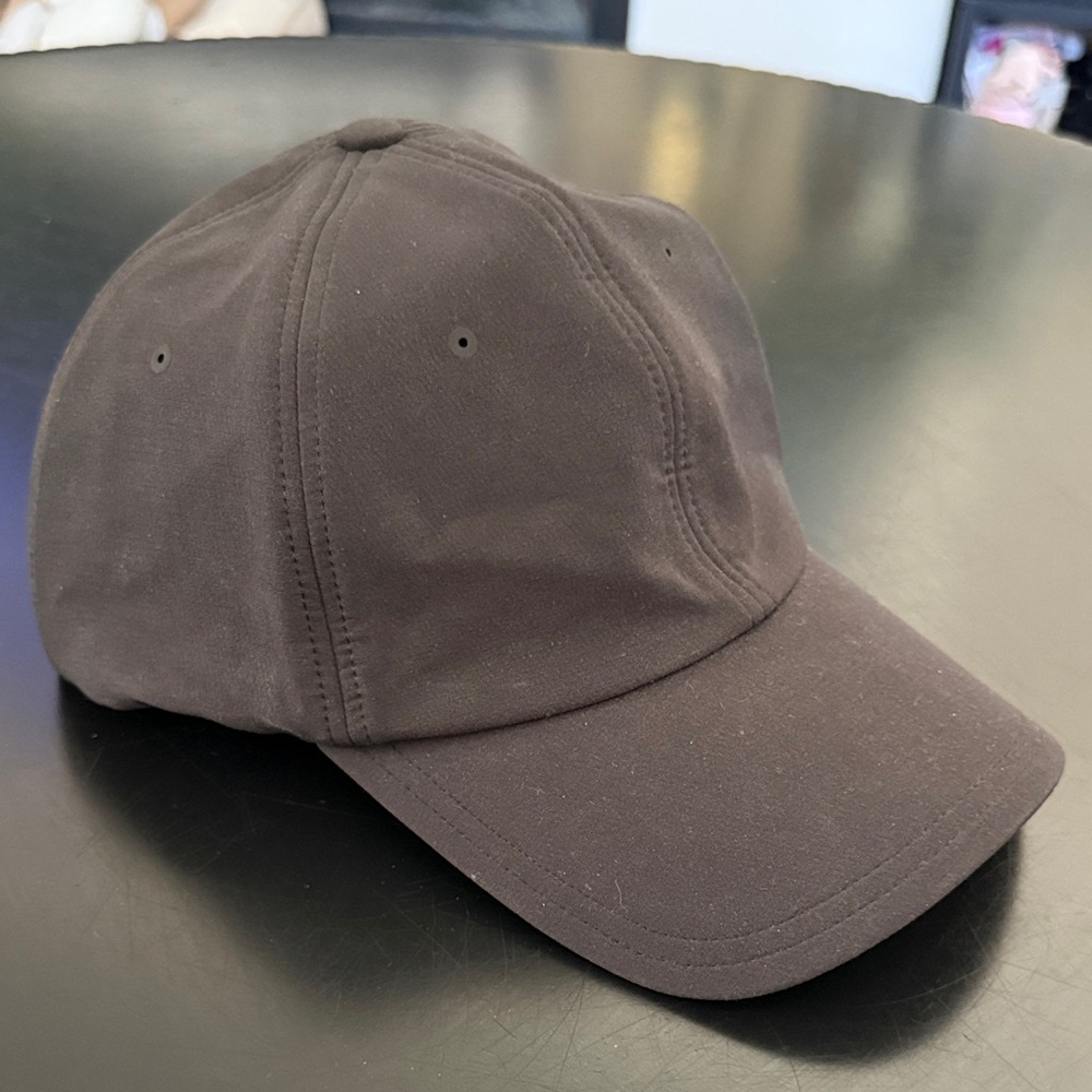 Lululemon Athletica Chocolate Brown Cap